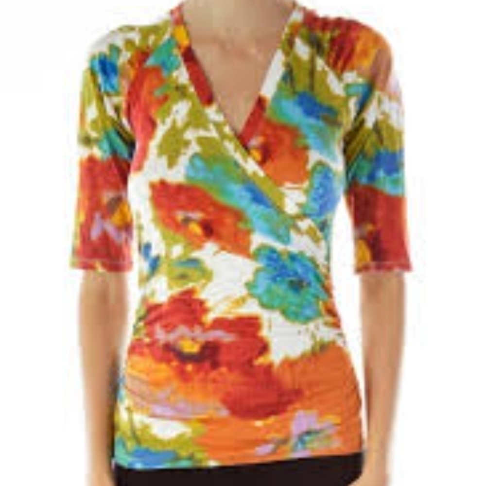 CABI LADIES FAUX WRAP SCRUNCHED SIDE SHORT SLEEVE FLORAL PRINT TOP- S